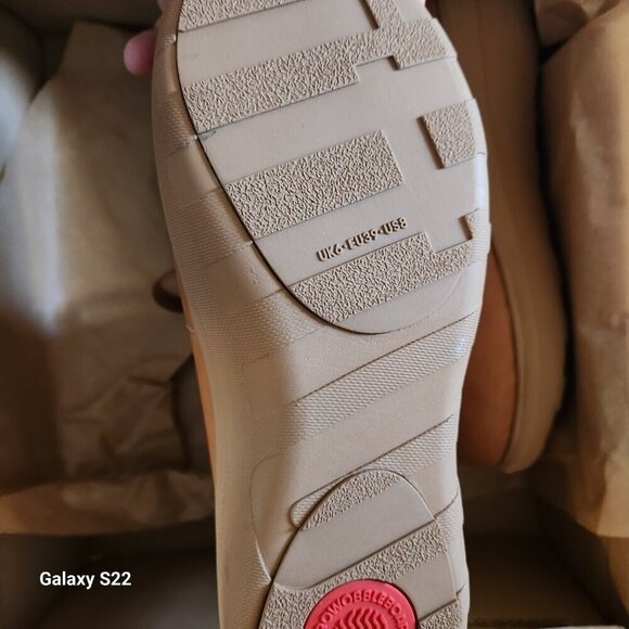 Fitflop Leather Mukluks Iii Tan Boots. NIB. Size: Various. - Picture 8 of 12
